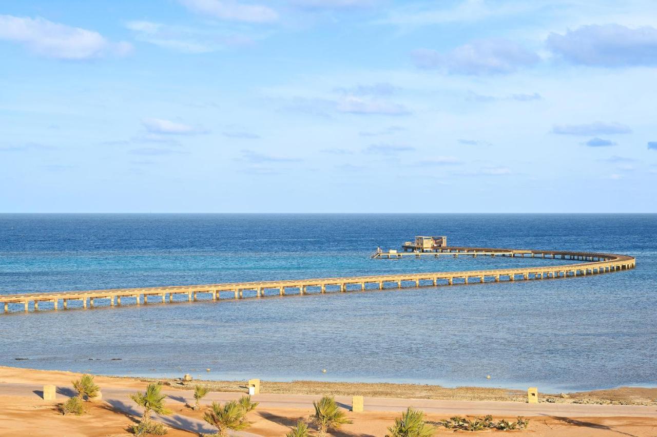 Sheraton Soma Bay Resort Hurghada Esterno foto The Red Sea at Safaga