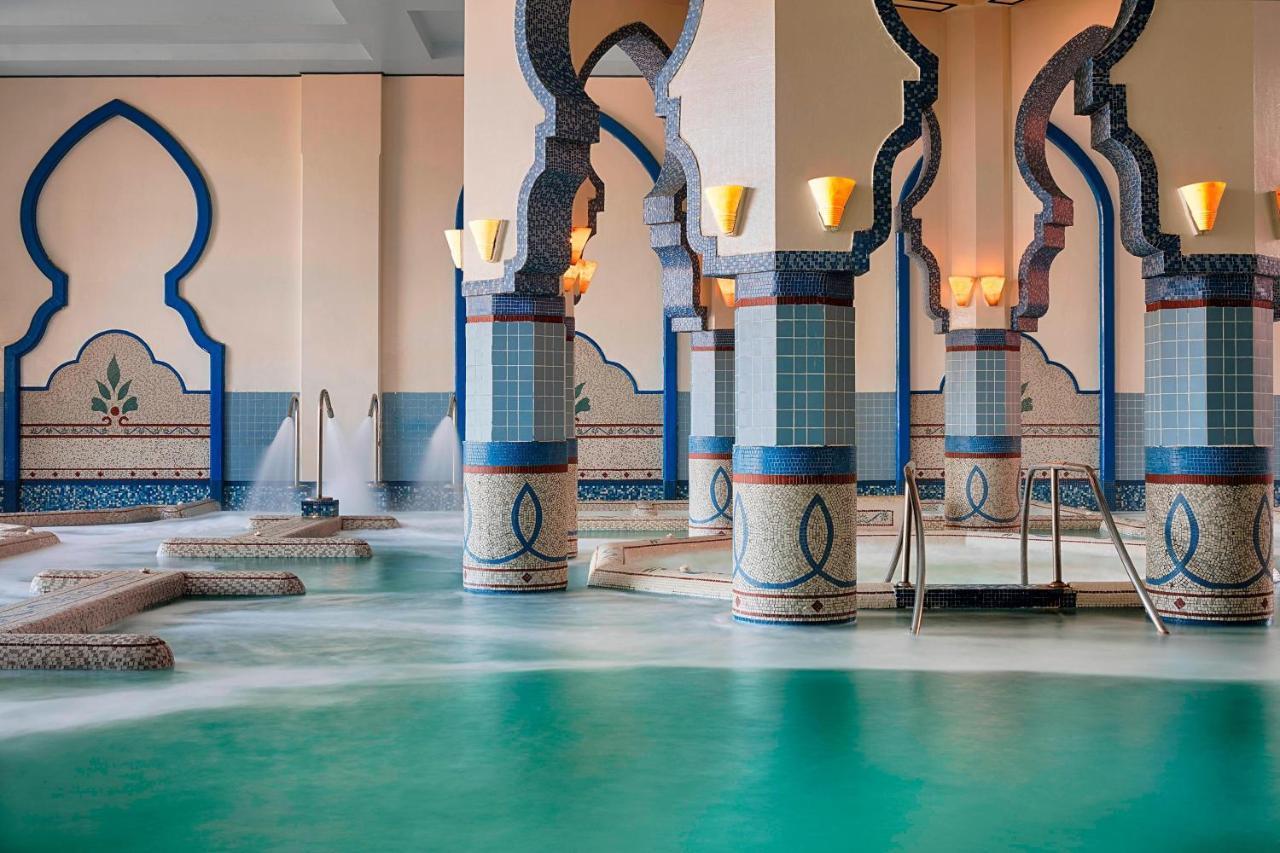 Sheraton Soma Bay Resort Hurghada Esterno foto The Royal Spa at The Royal Mirage