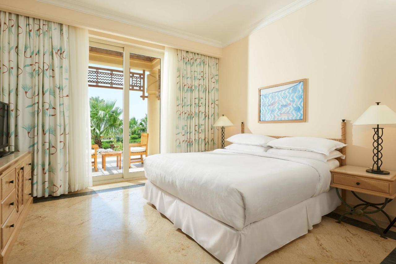 Sheraton Soma Bay Resort Hurghada Esterno foto Deluxe Ocean View Room