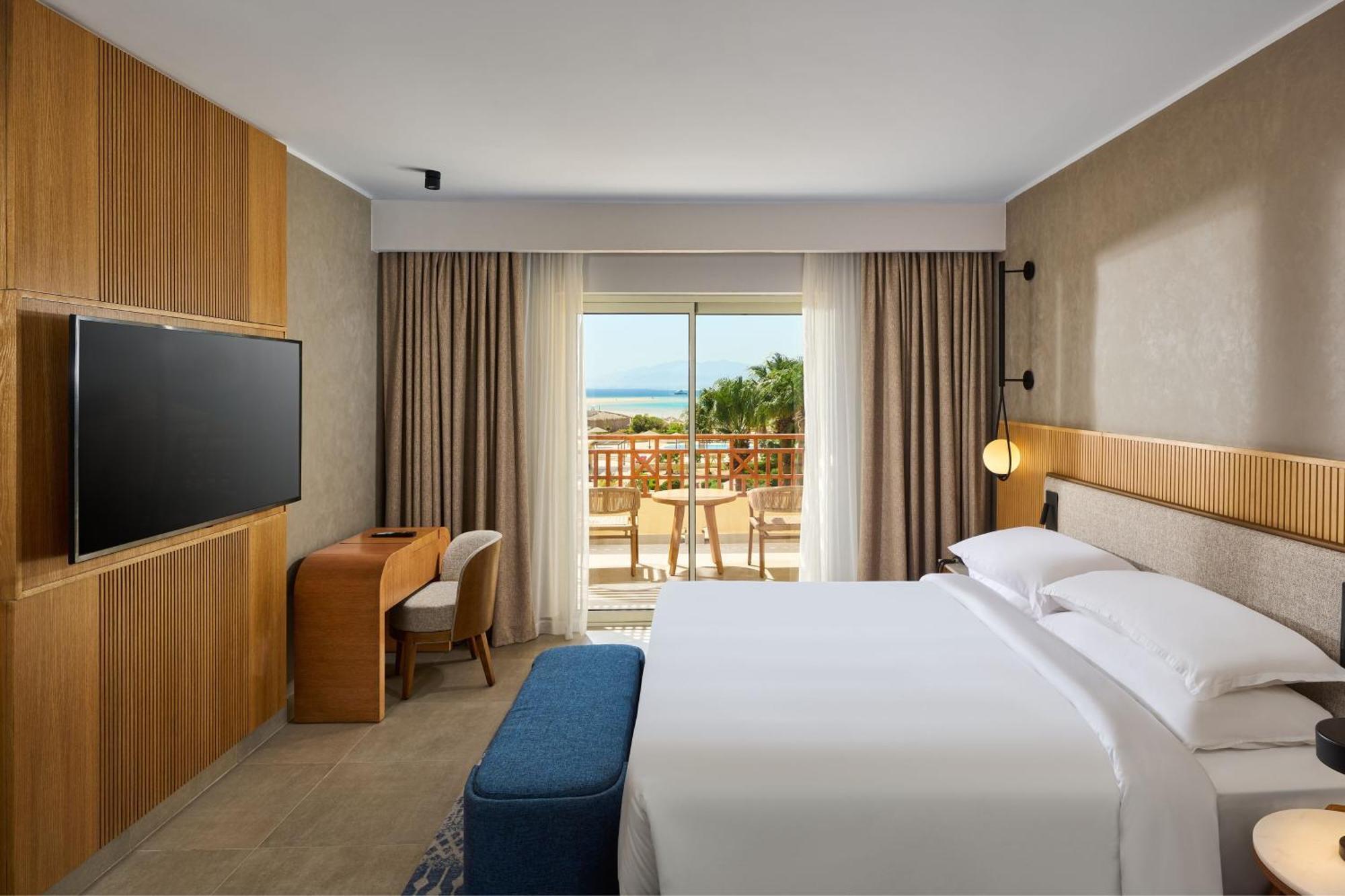 Sheraton Soma Bay Resort Hurghada Esterno foto Deluxe Room
