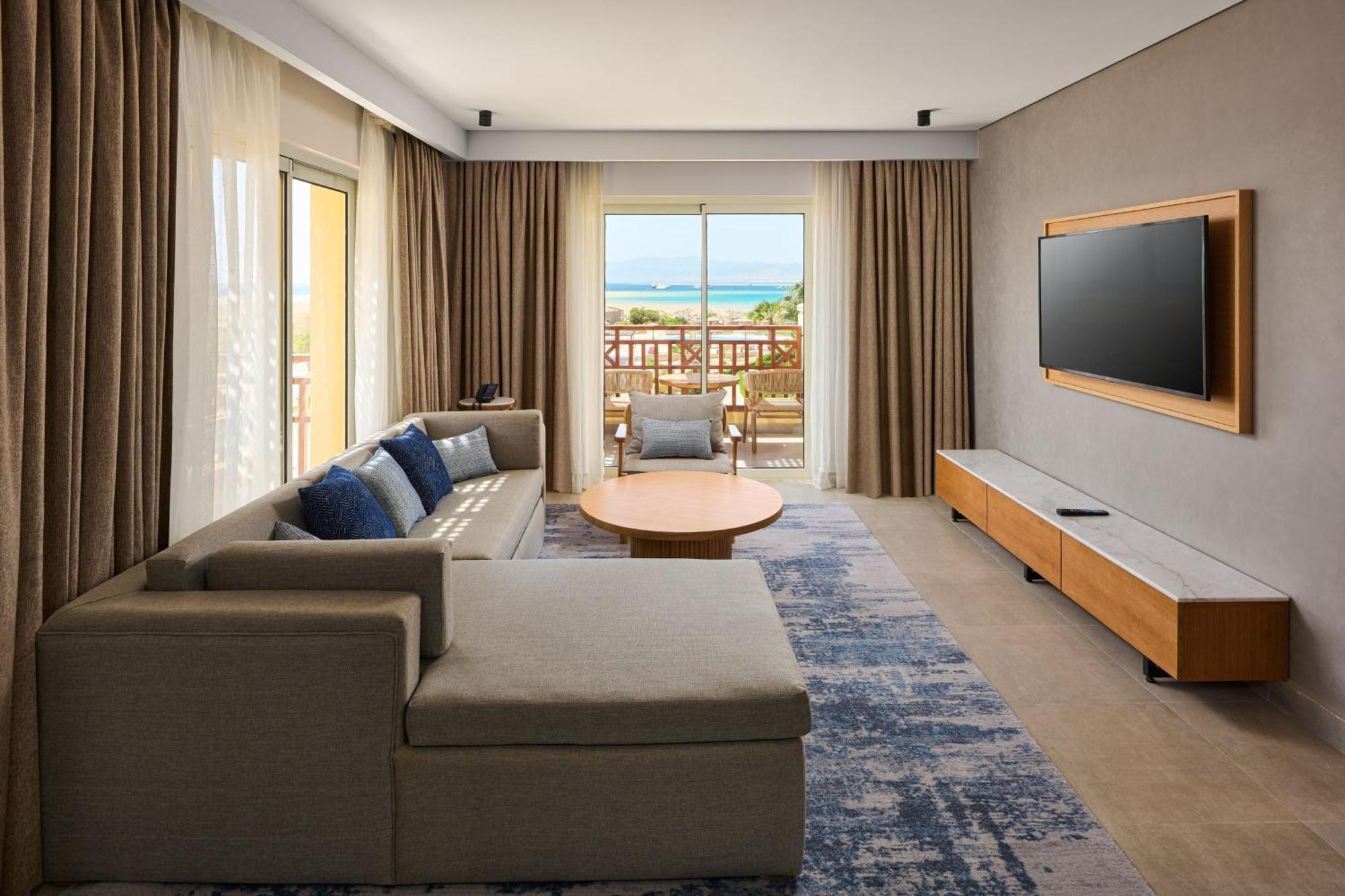 Sheraton Soma Bay Resort Hurghada Esterno foto Living room