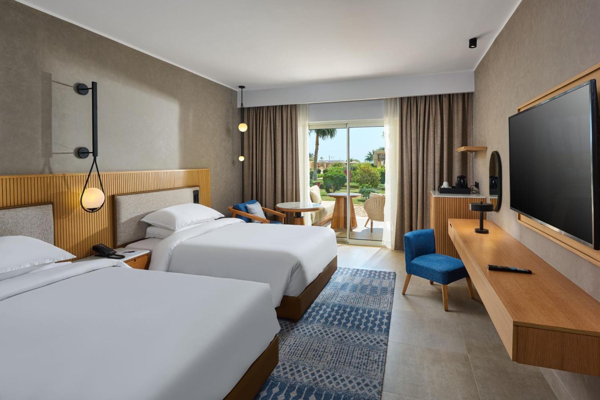 Sheraton Soma Bay Resort Hurghada Esterno foto Deluxe Room