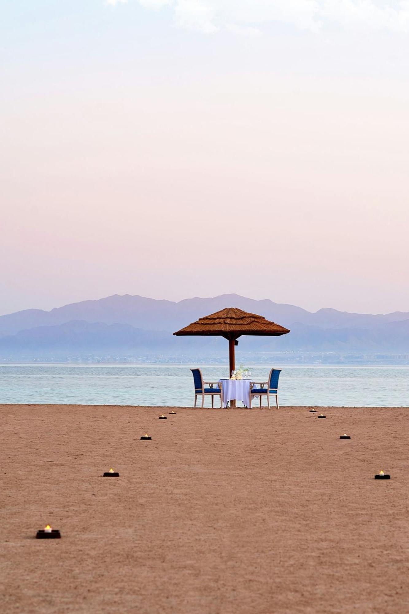 Sheraton Soma Bay Resort Hurghada Esterno foto The Red Sea coast at the Hilton Taba
