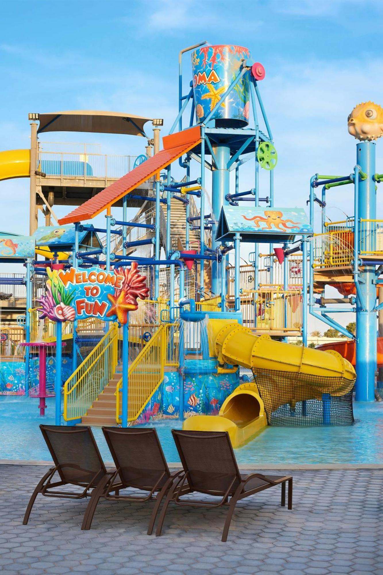 Sheraton Soma Bay Resort Hurghada Esterno foto Splash Island