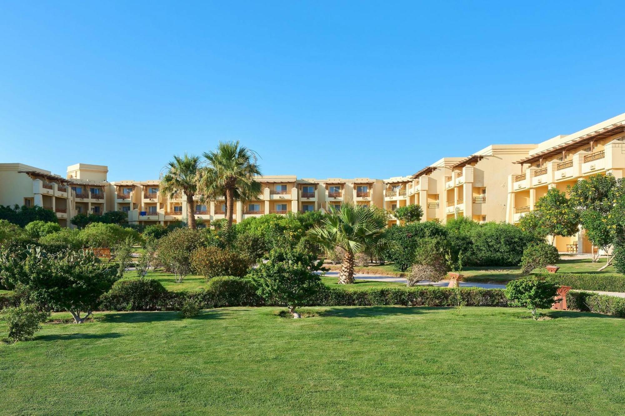 Sheraton Soma Bay Resort Hurghada Esterno foto El Alamein